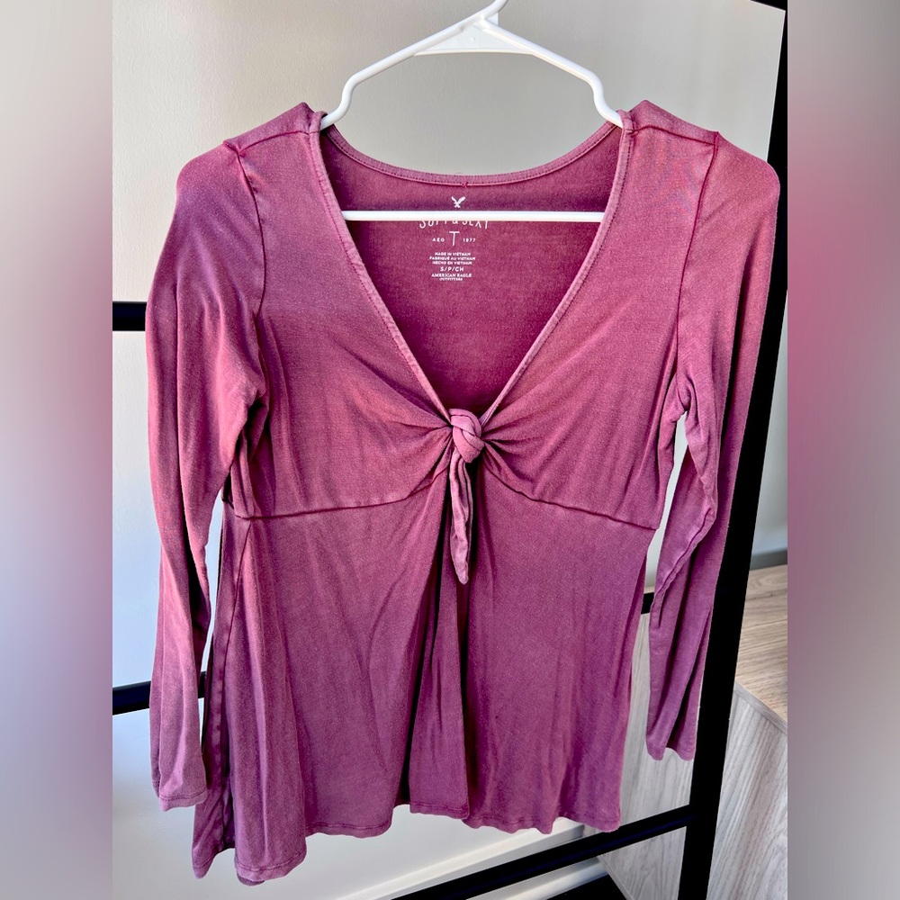Soft American Eagle AE Blouse Small Purple Maroon